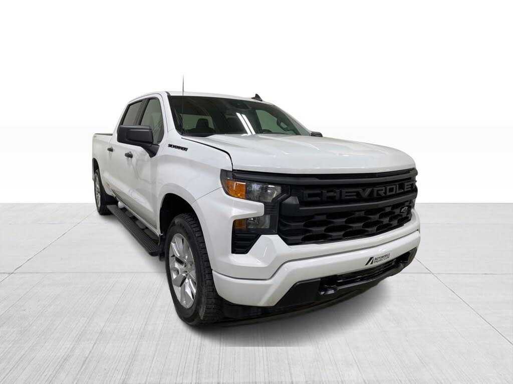 2022 Chevrolet Silverado 1500 Custom Crew Cab 4WD