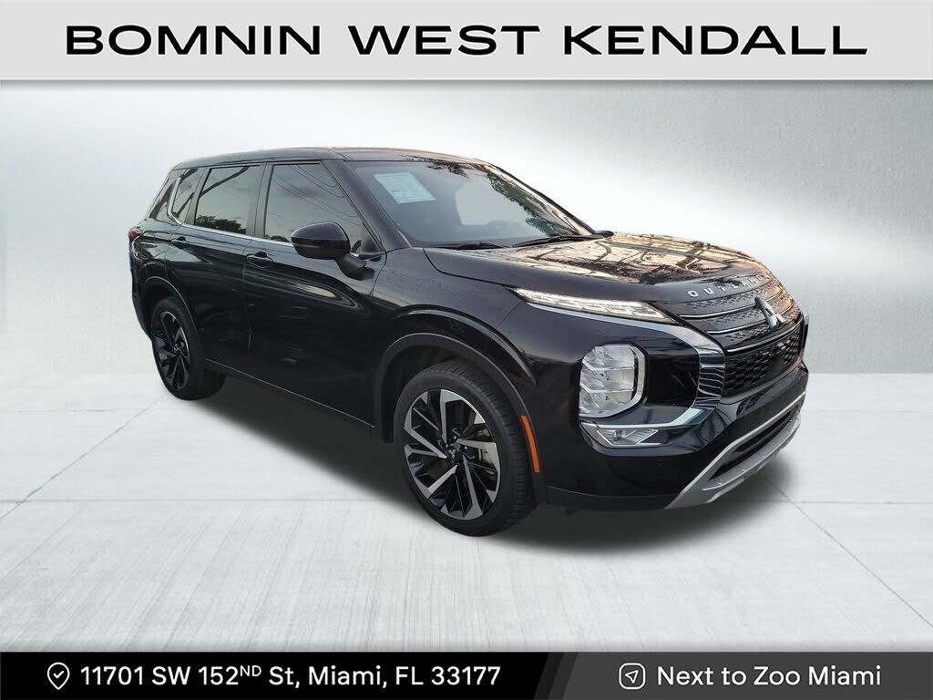 2024 Mitsubishi Outlander SE FWD