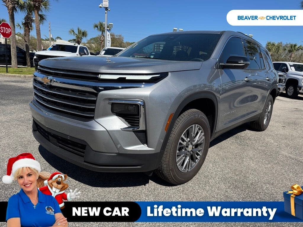 2025 Chevrolet Traverse LT FWD