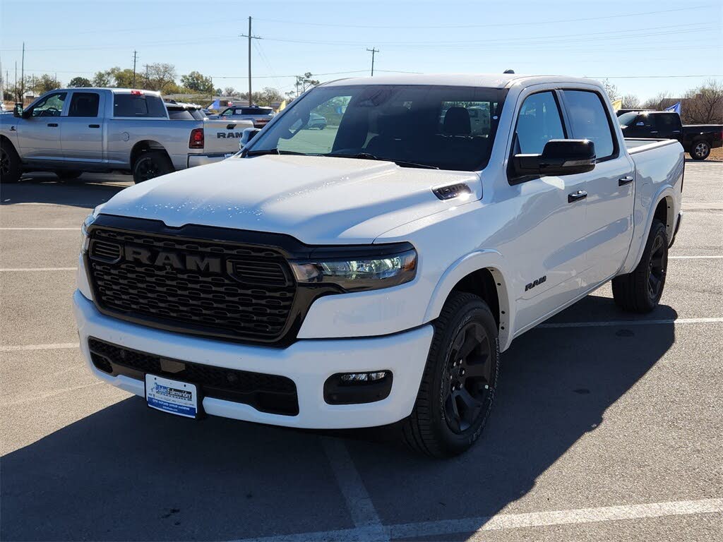 2025 RAM 1500 Big Horn Crew Cab RWD