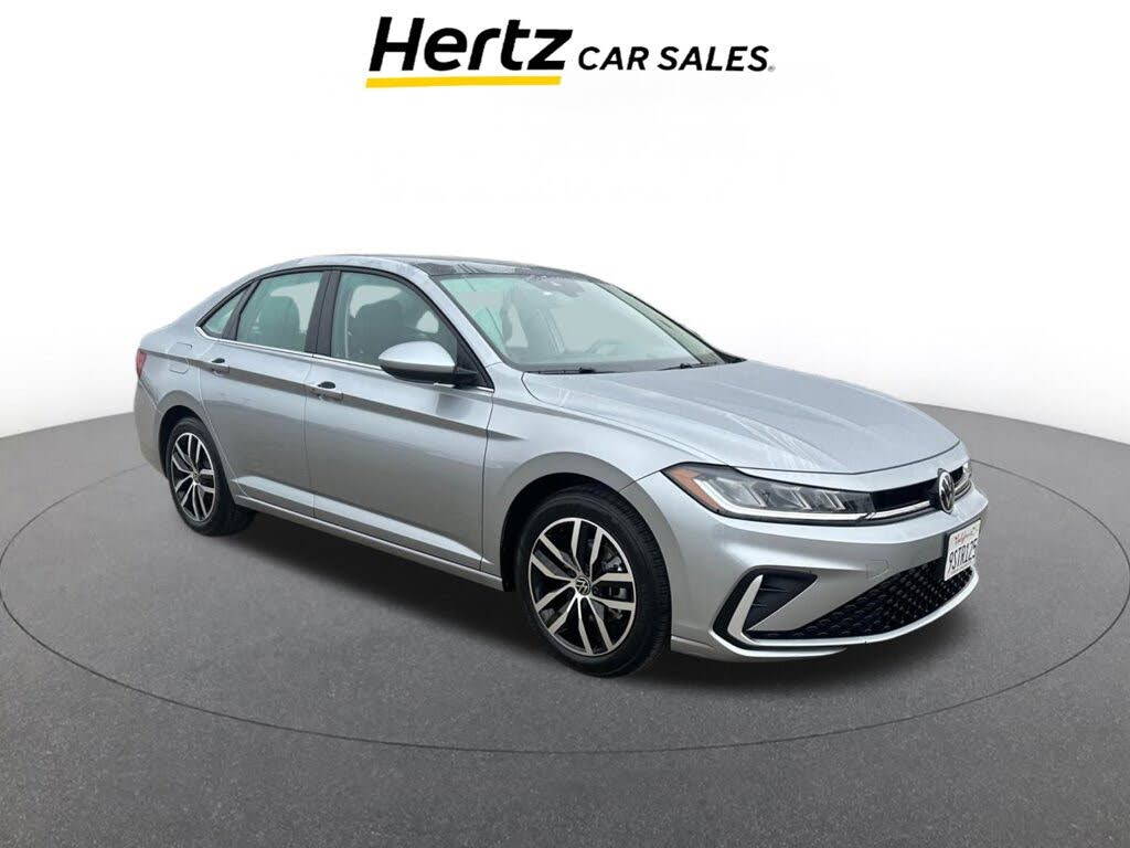 2025 Volkswagen Jetta SE FWD