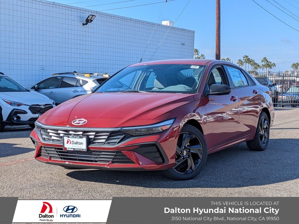 2026 Hyundai Elantra SEL Sport FWD