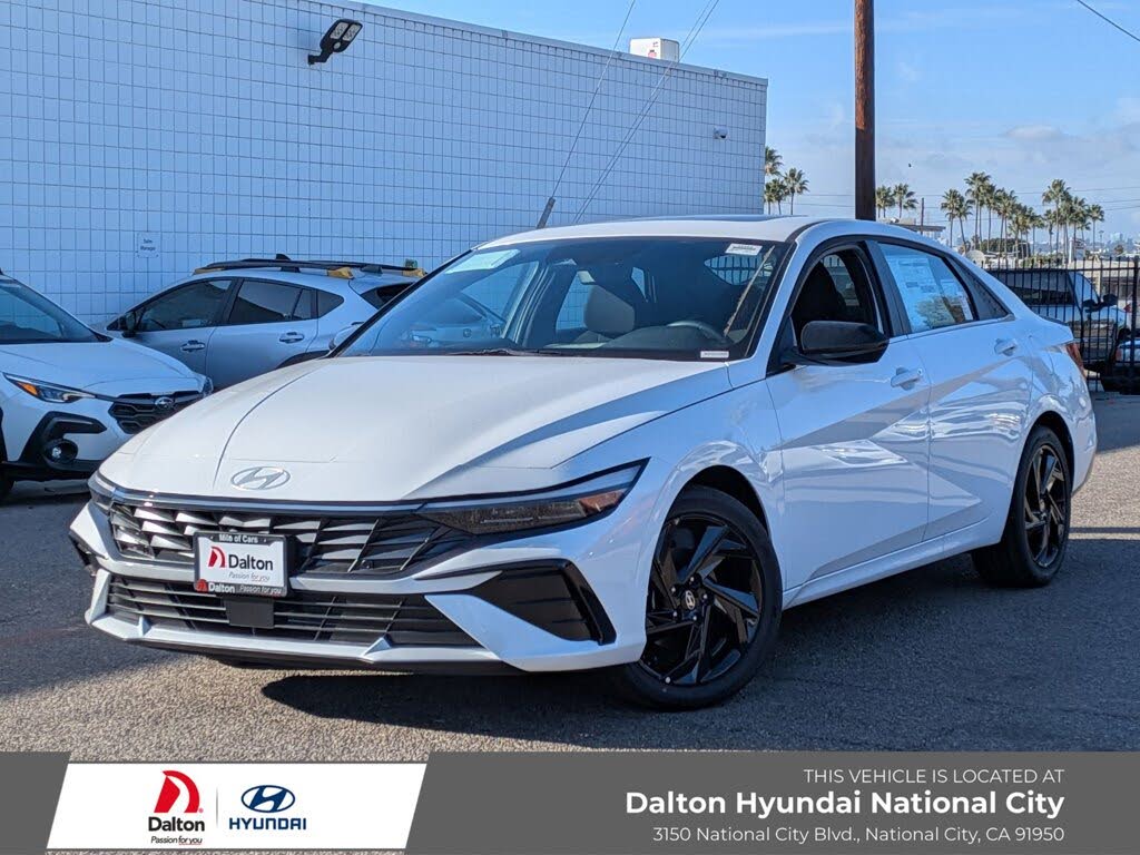 2026 Hyundai Elantra SEL Sport Premium FWD