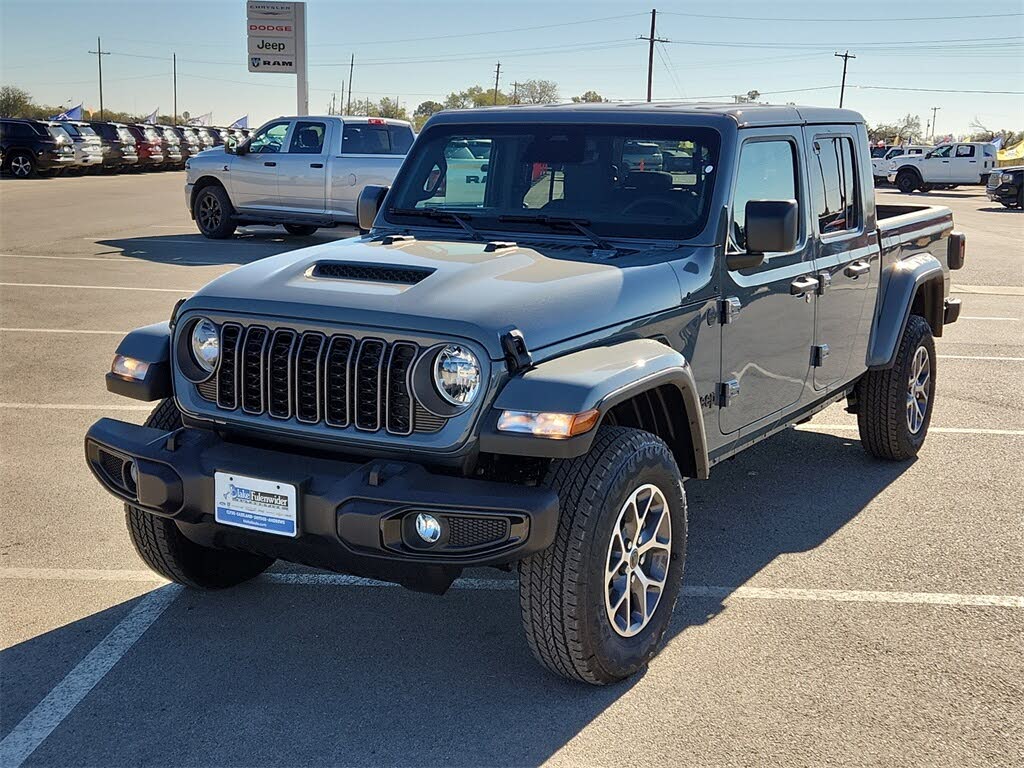 2026 Jeep Gladiator Sport S Crew Cab 4WD