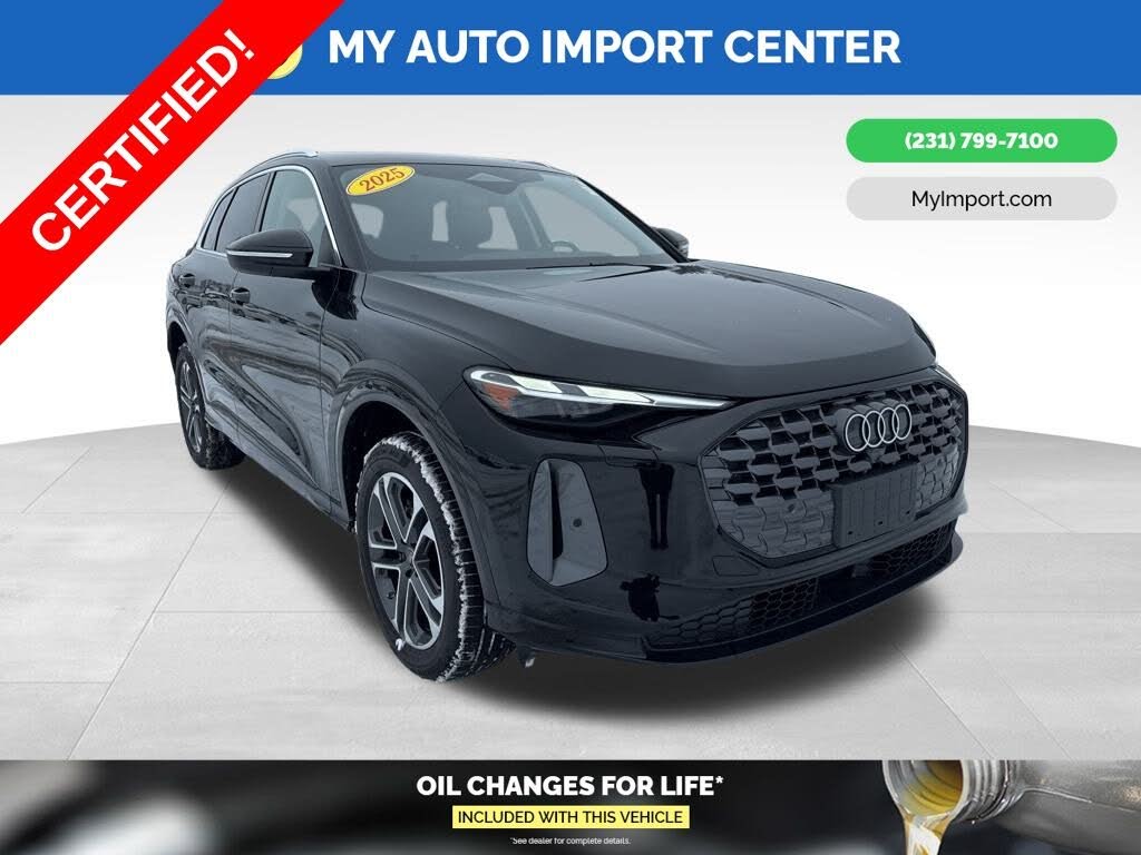 2025 Audi Q5 quattro Premium 40 TFSI