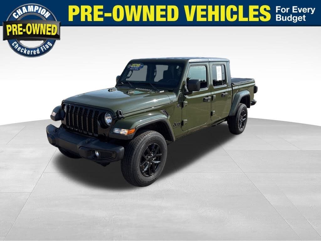 2022 Jeep Gladiator Altitude Crew Cab 4WD
