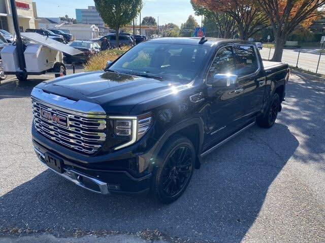 2023 GMC Sierra 1500 Denali Crew Cab 4WD