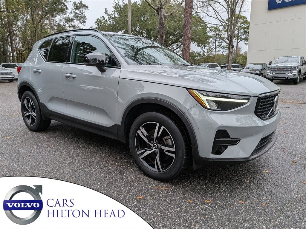 2024 Volvo XC40