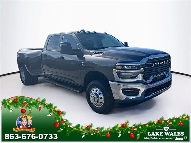 2026 RAM 3500 Tradesman Crew Cab LB DRW 4WD