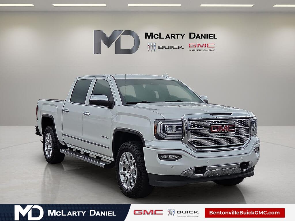 2018 GMC Sierra 1500 Denali Crew Cab 4WD