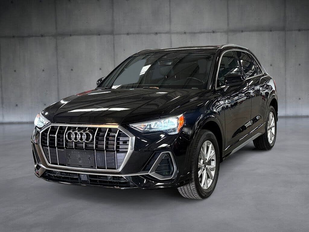 2022 Audi Q3 quattro Premium S Line 45 TFSI