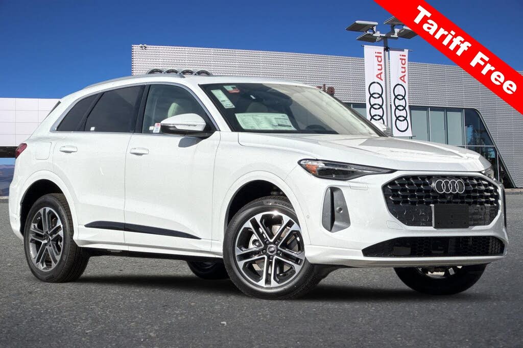 2025 Audi Q5 quattro Premium Plus 40 TFSI