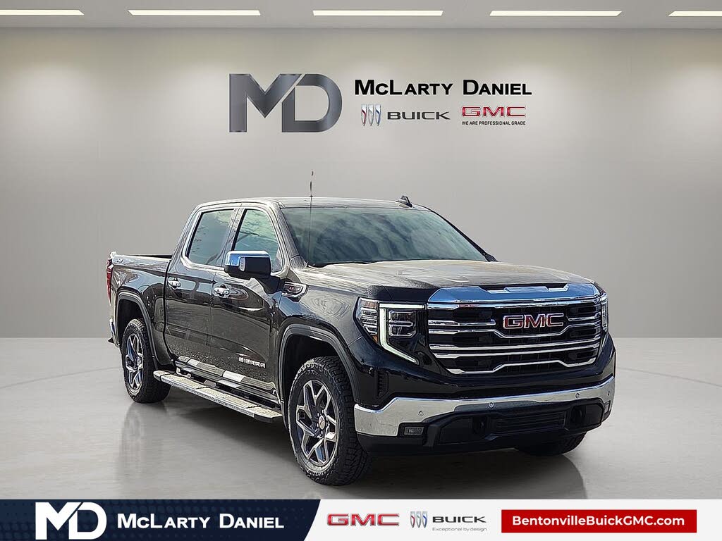 2026 GMC Sierra 1500 SLT Crew Cab 4WD
