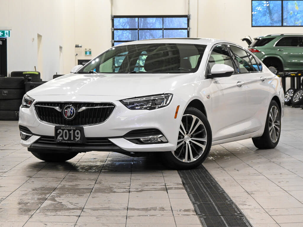 2019 Buick Regal Sportback Essence AWD