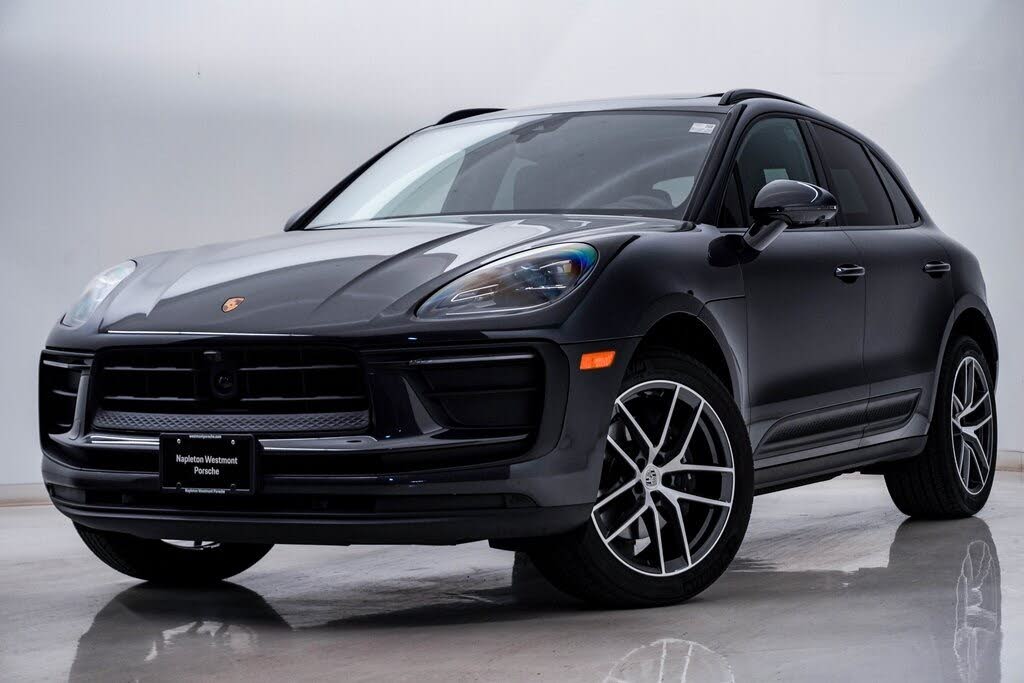 2025 Porsche Macan