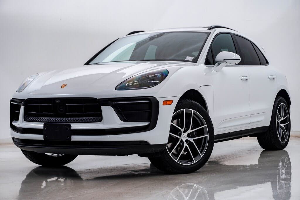 2025 Porsche Macan