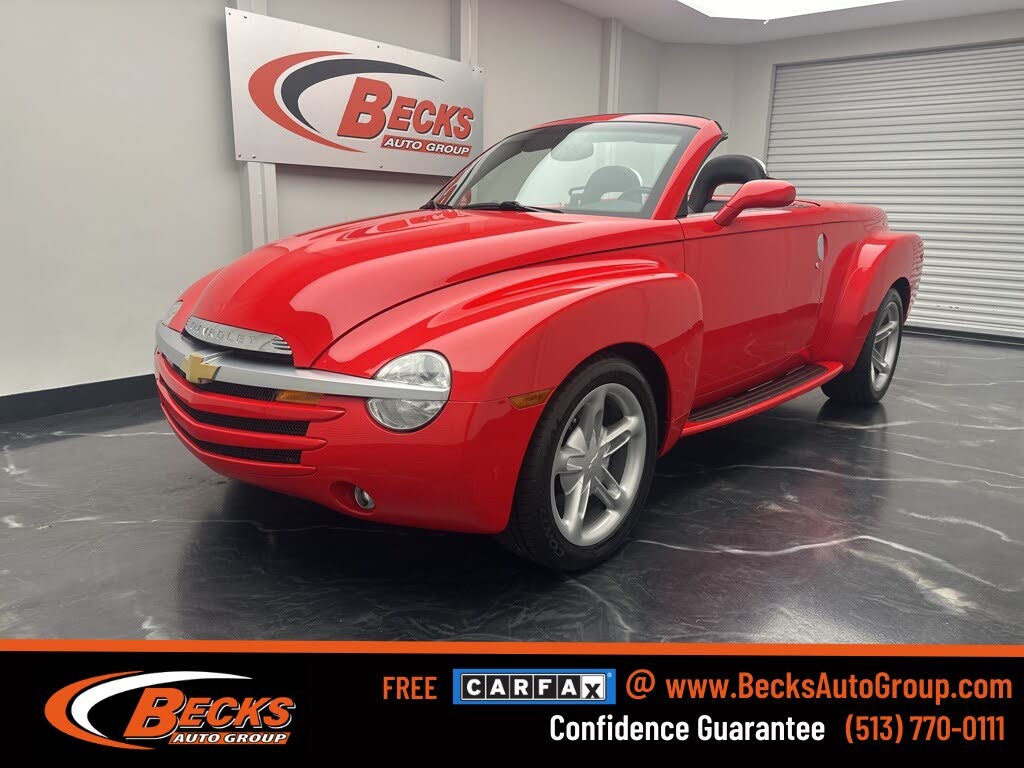 2004 Chevrolet SSR LS RWD