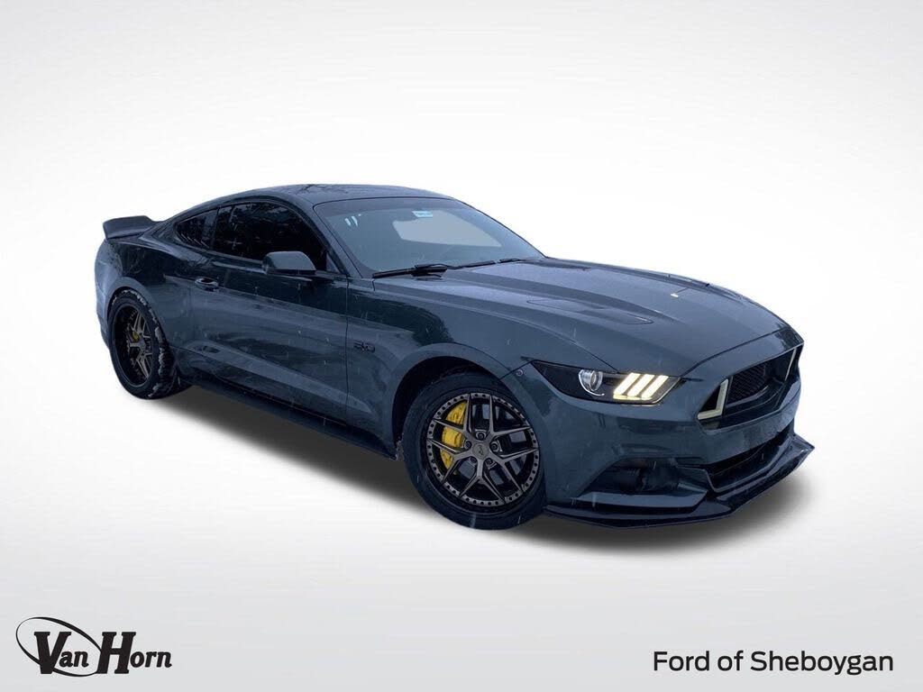 2016 Ford Mustang GT Premium Coupe RWD