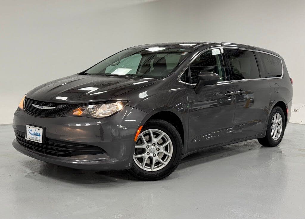 2017 Chrysler Pacifica Touring FWD