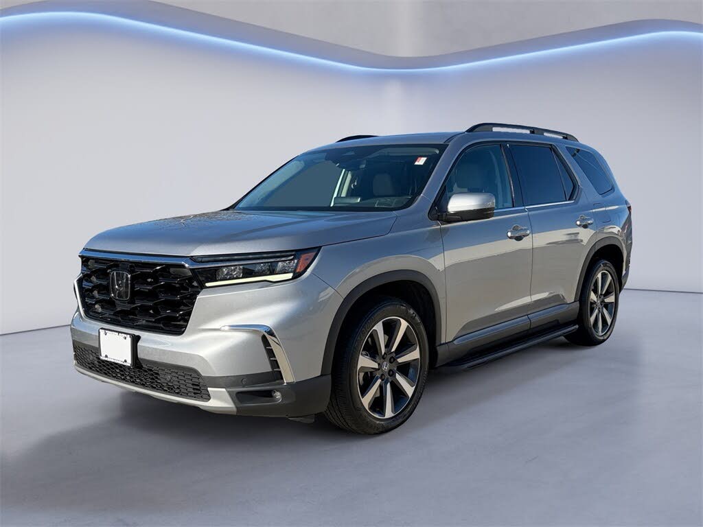 2023 Honda Pilot Touring AWD