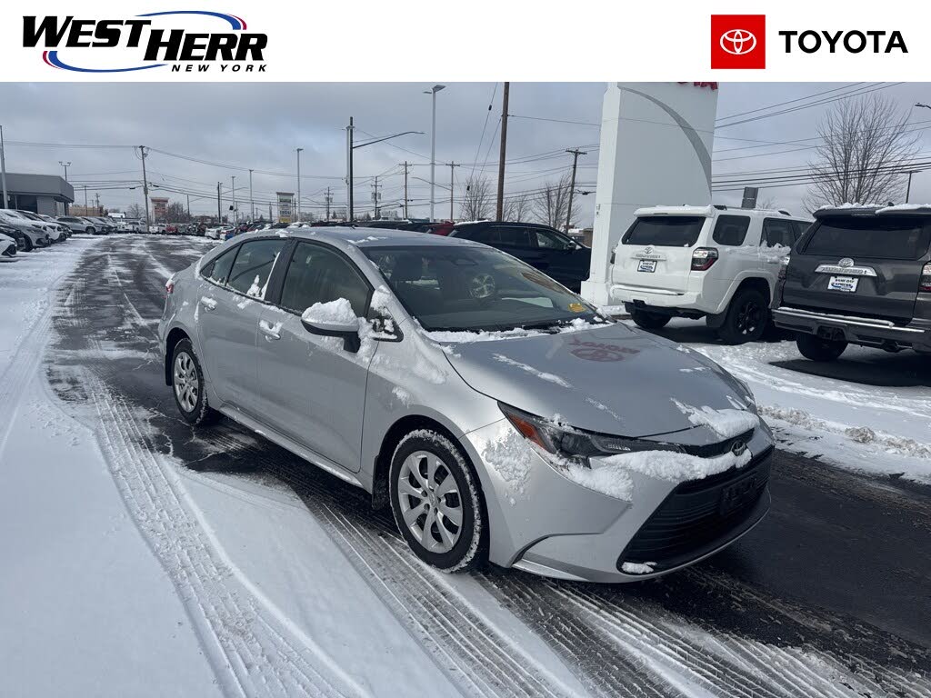 2023 Toyota Corolla LE FWD