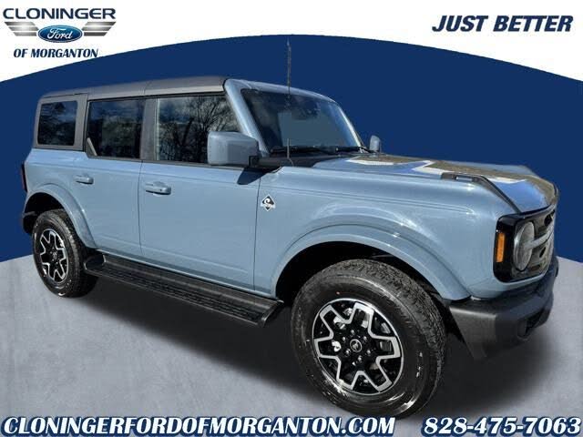 2025 Ford Bronco Outer Banks 4-Door 4WD