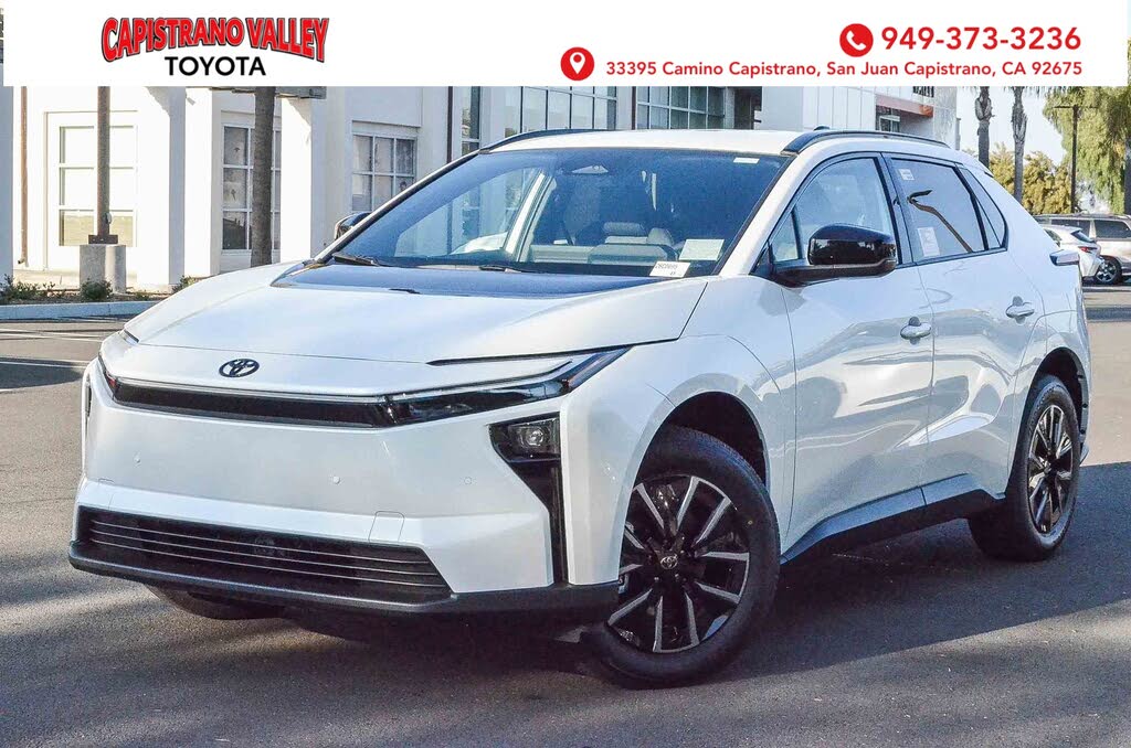 2026 Toyota bZ XLE Plus FWD