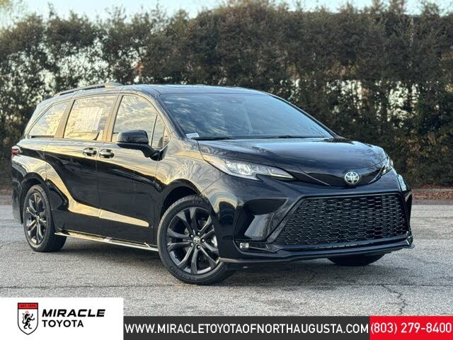 2026 Toyota Sienna XSE 7-Passenger FWD