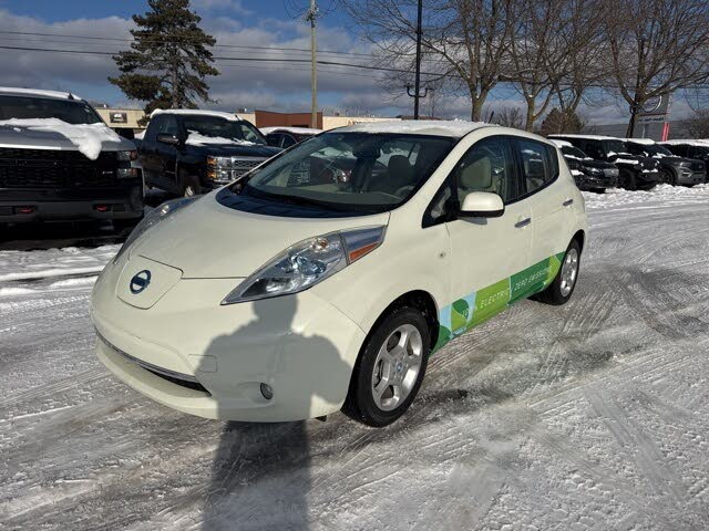 2011 Nissan LEAF SL