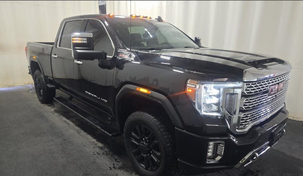 2023 GMC Sierra 2500HD Denali Crew Cab 4WD