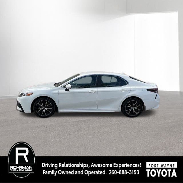 2023 Toyota Camry SE FWD