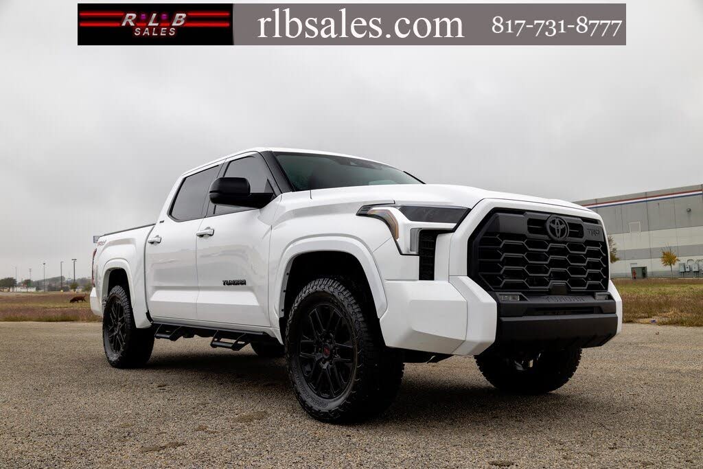 2023 Toyota Tundra SR5 CrewMax Cab 4WD