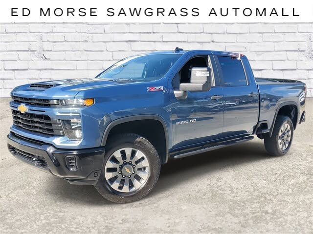 2024 Chevrolet Silverado 2500HD Custom Crew Cab 4WD