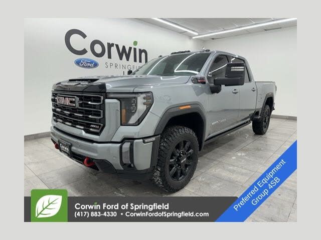 2024 GMC Sierra 3500HD AT4 Crew Cab 4WD