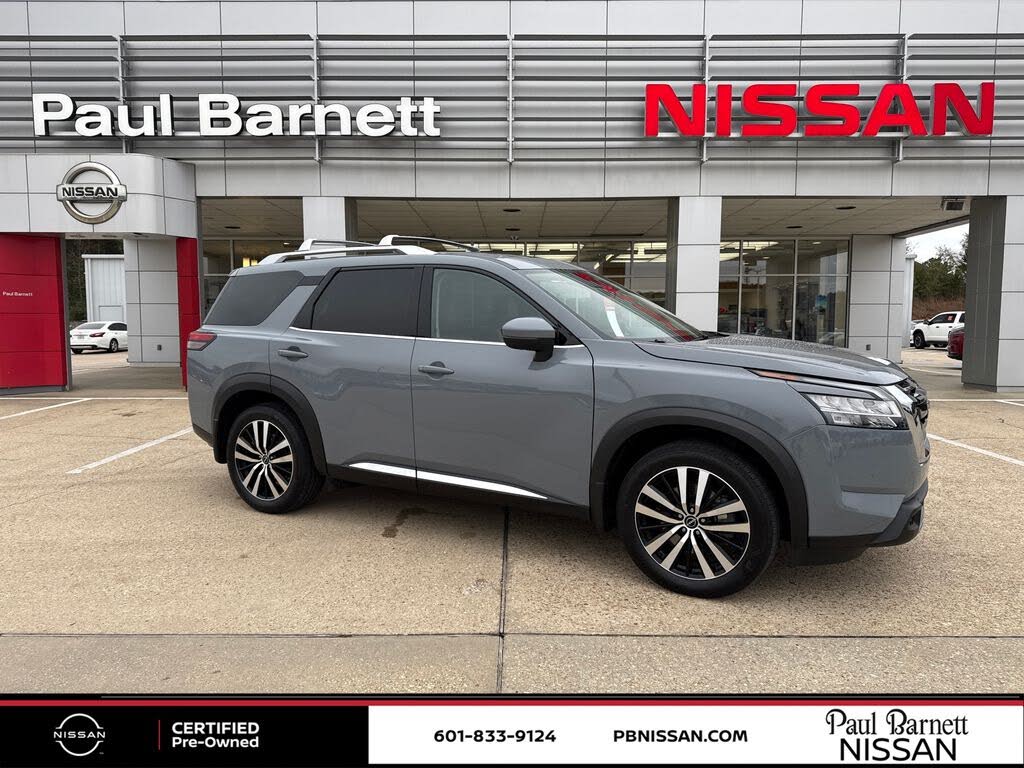 2024 Nissan Pathfinder Platinum FWD