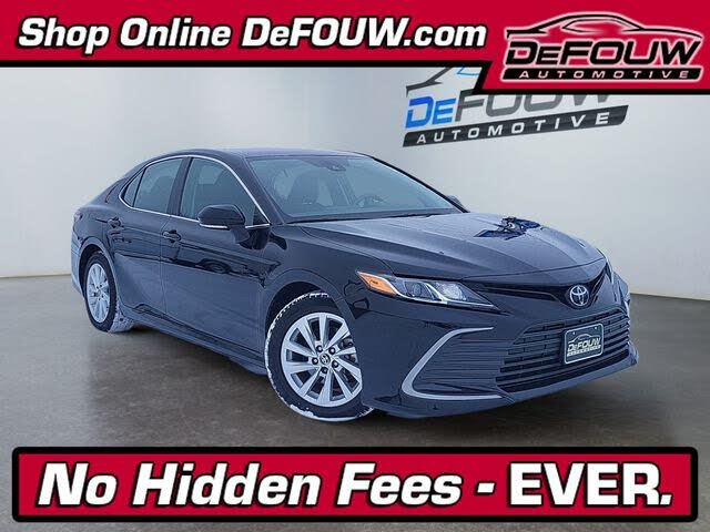 2024 Toyota Camry LE FWD