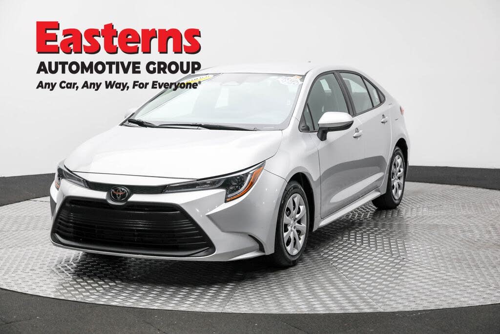 2024 Toyota Corolla LE FWD