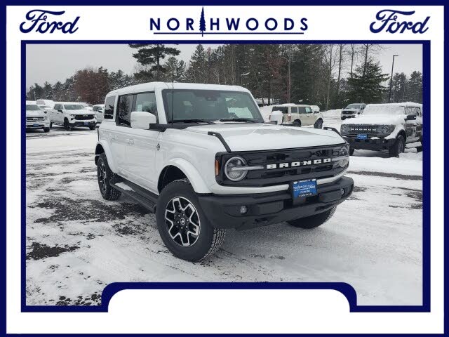 2025 Ford Bronco Outer Banks 4-Door 4WD