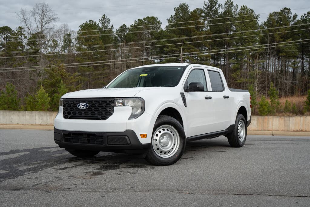 2025 Ford Maverick XL SuperCrew AWD