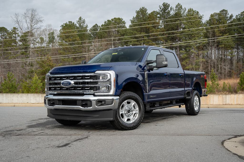 2026 Ford F-250 Super Duty XLT Crew Cab 4WD