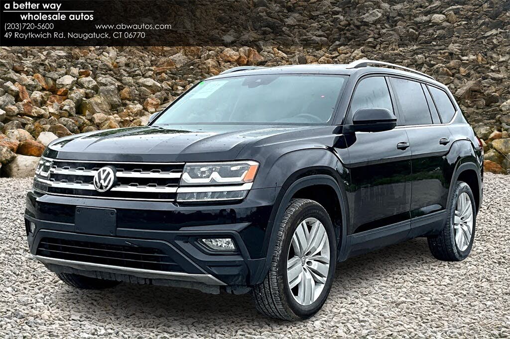 2019 Volkswagen Atlas SE FWD with Technology