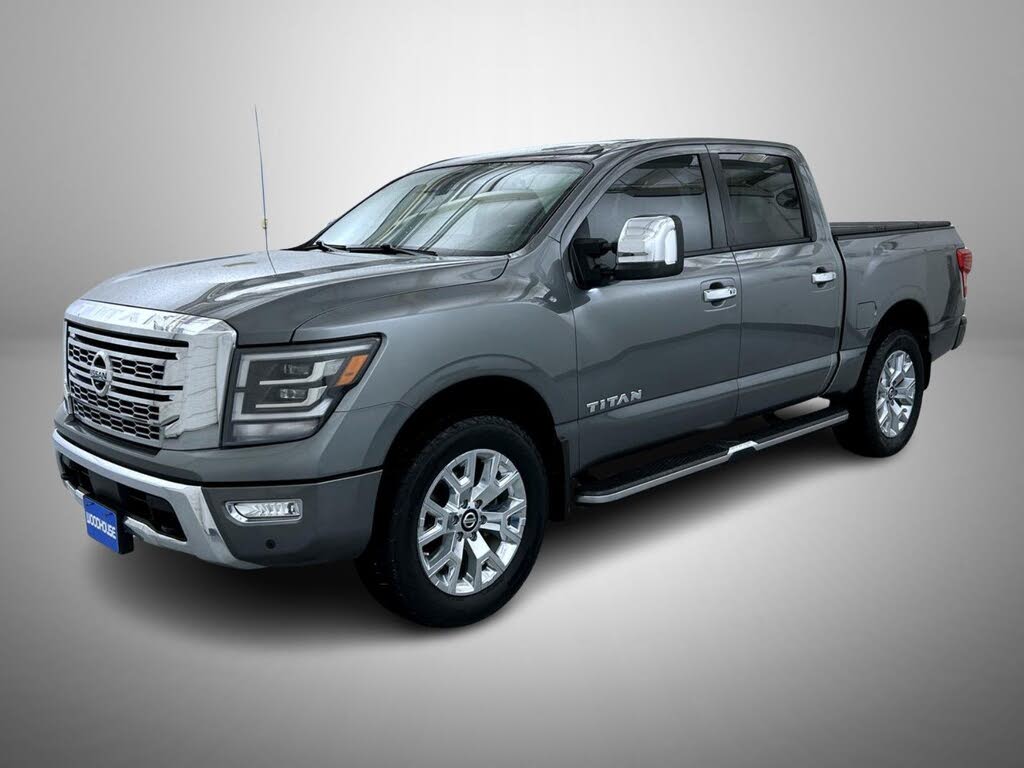 2021 Nissan Titan SL Crew Cab 4WD