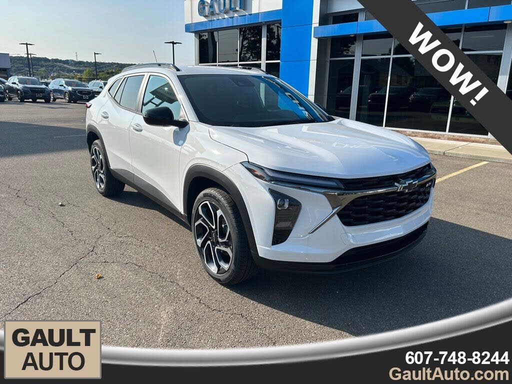 2025 Chevrolet Trax RS with 2RS FWD