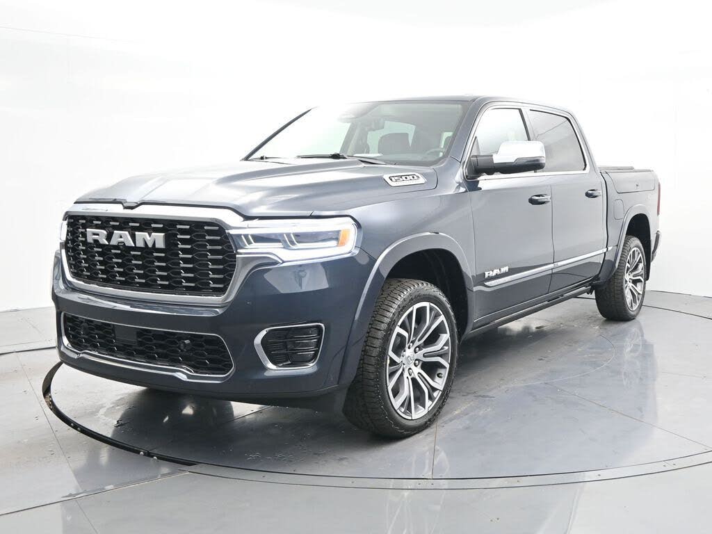 2026 RAM 1500 Tungsten Crew Cab 4WD