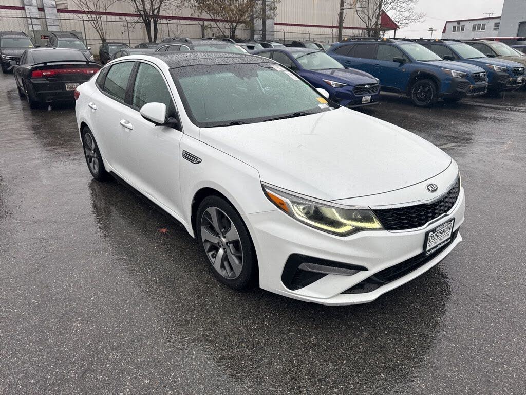 2019 Kia Optima S FWD