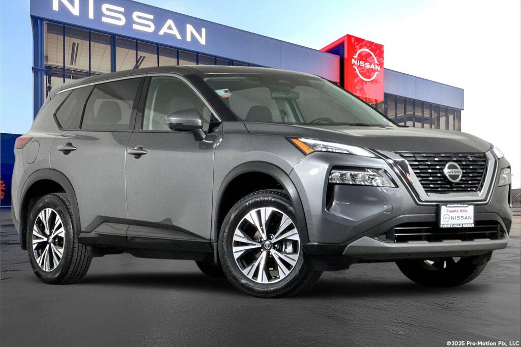 2021 Nissan Rogue SV FWD