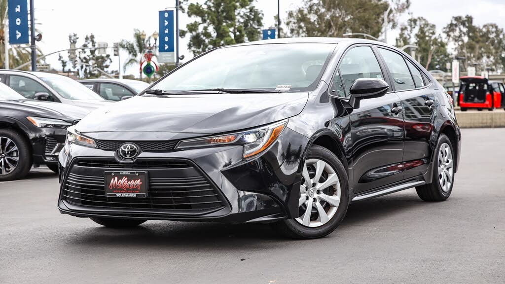 2024 Toyota Corolla LE FWD