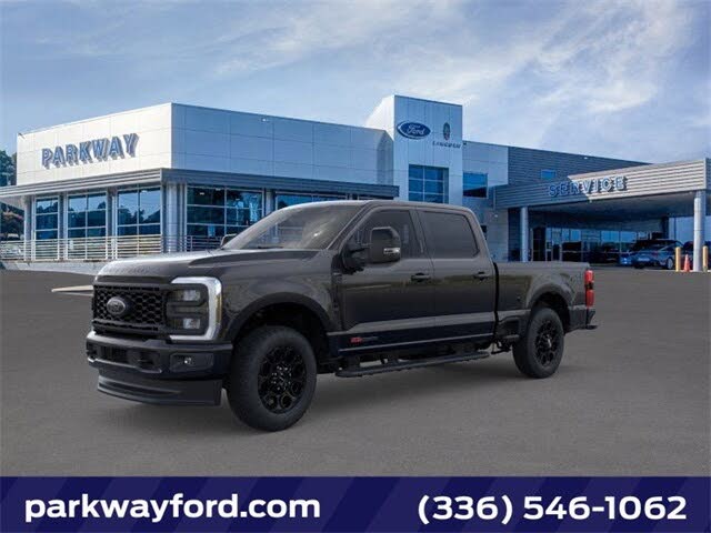 2025 Ford F-250 Super Duty Lariat Crew Cab 4WD