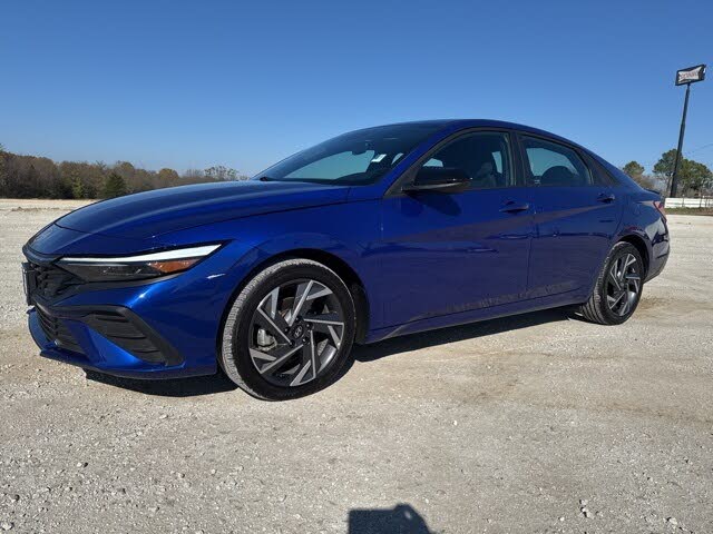 2025 Hyundai Elantra SEL Sport FWD
