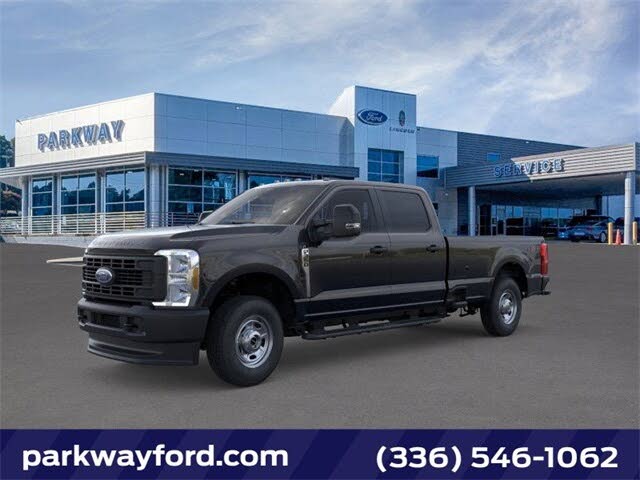 2026 Ford F-350 Super Duty XL Crew Cab 4WD